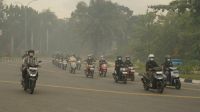 Capella Honda Riau ungkap cara aman berkendara saat kabut asap.(foto: istimewa)