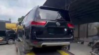 Toyota LC 300 GR Sport untuk suap jabatan Sekdakab Kuansing diangkut KPK.(foto: tribunpekanbaru.com)