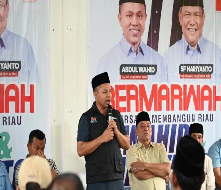 Calon Gubri, Abdul Wahid Wahid saat kampanye dialogis di Jalan Hangtuah, Kota Pekanbaru (foto/ist)