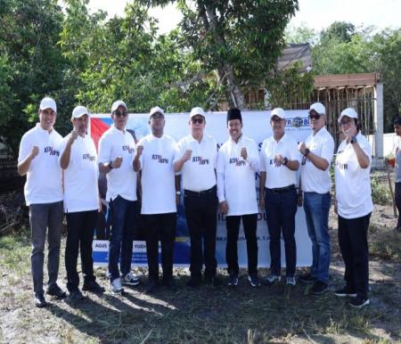 Sambut Hari Lingkungan Hidup Sedunia Kantor BPN Siak tanam ratusan batang pohon (foto/ist)