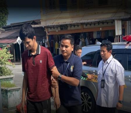 Warga Myanmar ditangkap Imigrasi Selatpanjang saat melakukan teror kepada kekasihnya