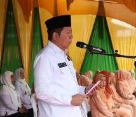 Gubernur Riau, diwakili Asisten I Zulkifli Syukur, memimpin upacara sebagai inspektur. Ia membacakan amanat Menteri Agama, Prof. Dr. K.H. Nasaruddin Umar, MAR.