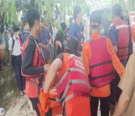 Siswa SMP tenggelam di Sungai Sail Pekanbaru akhirnya ditemukan (foto/int)