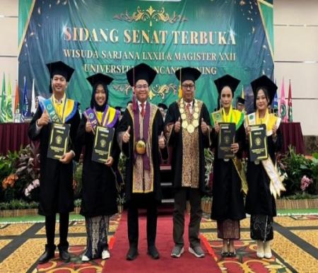 ‎Unilak Wisuda 1.253 Lulusan, Prof Junaidi: Mohon Doa S3 Hukum Unilak Berdiri