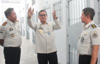 Tinjau Lapas Bagansiapiapi, Kakanwil Ditjenpas Riau Tegaskan Perang Lawan HP Ilegal dan Narkoba