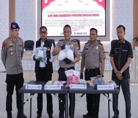 Jaringan Malaysia-Riau Dibongkar, Polisi Rohil Sita Hampir 4 Kg Sabu dan Belasan Ribu Pil Ekstasi