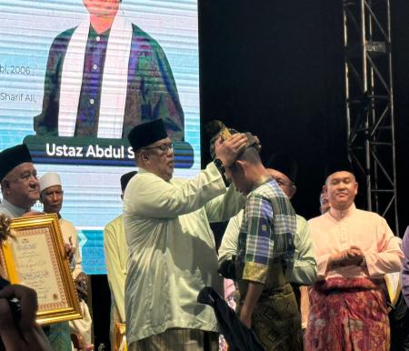 Ustaz Abdul Somad dianugerahi gelar Murabbi Nusantara oleh Kerajaan Negeri Melaka (foto/ist)