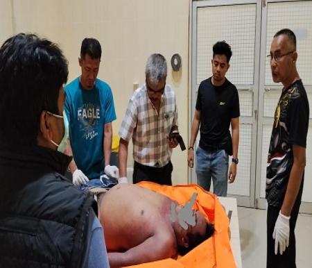Seorang Pria di Pelalawan Ditemukan Tewas dalam Kamar Kost Dekat Loket Bus