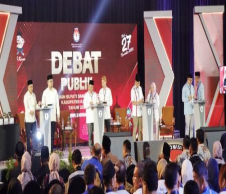 Debat kandidat Pilkada Kampar 2024.(foto: mcr)