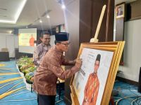 Hendry Munief meluncurkan buku Jejak 1 Tahun Pengabdian, angkat kinerja sebagai anggota DPR RI (foto/ist)