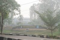 Ilustrasi Unri menerapkan kuliah daring selama dua hari akibat kualitas udara yang memburuk di Pekanbaru (foto/int)