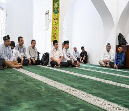 BRK Syariah Gelar Shalat Dhuha dan Sarapan Bersama dalam Program Tarbiyah Ruhiyah