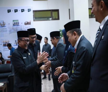 Sekda Arfan Usman lantik pejabat Bapperida Kabupaten Siak (foto/diana)