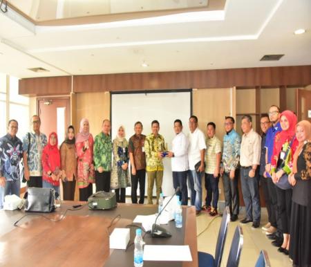 DPRD Bengkalis Kunjungi BUMD Pangan Riau, Bahas Strategi Kendalikan Inflasi