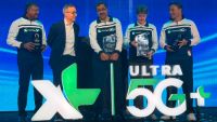 Jajaran manajemen XLSMART Telecom Sejahtera Tbk.(foto: istimewa)