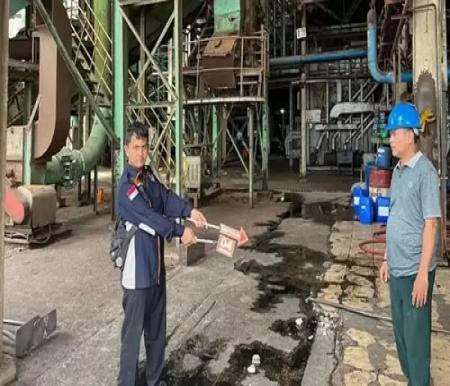 Polisi Selidiki Insiden Pekerja Pabrik Sawit Pelalawan Tewas Tertimbun Cangkang