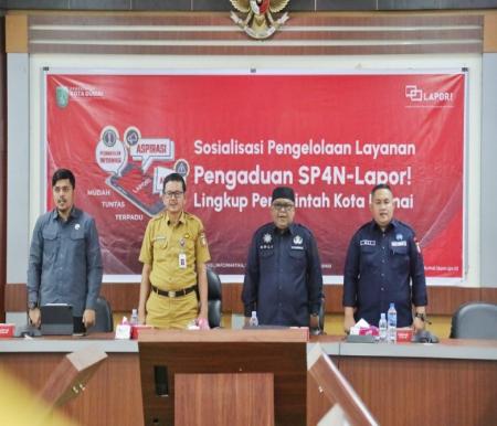 Sekda Dumai H Indra Gunawan membuka acara Sosialisasi Pengelolaan SP4N-LAPOR di Ruang Rapat Wan Dahlan Ibrahim (foto/Bambang)