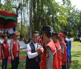 Bupati Pelalawan, Zukri Misran membuka acara pelatihan Taruna Siaga Bencana (foto/and)