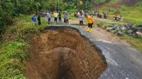 Sinkhole muncul di Lima Puluh Kota, Sumbar.(foto: int)