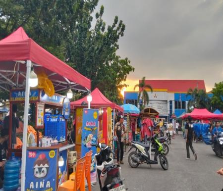 Pedagang Kuliner Cut Nyak Dien, Pekanbaru mulai buka malam ini (foto/Dini)