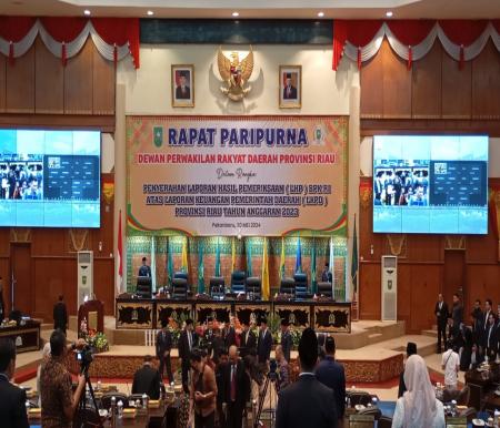 Sidang paripurna LHP BPK RI atas LKPD Provinsi Riau tahun anggaran 2023, Kamis (30/5/2024) (foto:rinai/halloriau) 