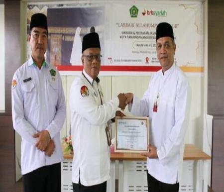 BRK Syariah menggelar manasik haji perdana di Kepulauan Riau. (Foto: Sri Wahyuni)