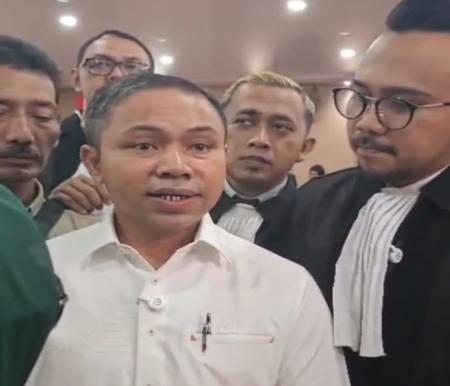 Sebut Dakwaan KPK "Pembunuhan Karakter", Abdul Wahid Bongkar 4 Kejanggalan di Sidang