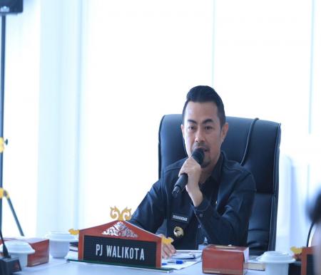 Pj Walikota Pekanbaru, Risnandar Mahiwa tanggapi tudingan dirinya tak netral di Pilkada 2024 (foto/int)