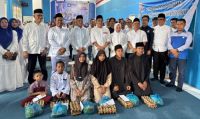 Pasar murah hingga santunan anak yatim warnai HUT ke-28 PAN di Pekanbaru.(foto:  mimi/halloriau.com)