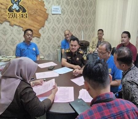 Kasus Korupsi Proyek Pelabuhan Rp 27,6 Miliar di Meranti: Tiga Tersangka Diserahkan ke JPU