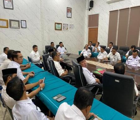 Bupati Pelalawan Zukri membuka musrenbang RKPD Tahun 2025 di Aula Bappeda Pelalawan. (Foto: Andy)