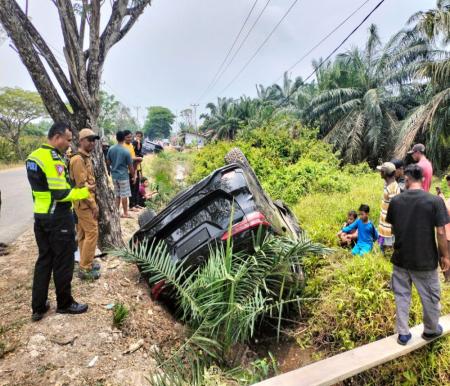Terungkap, Penabrak Mobil Dinas Wakil Ketua DPRD Bengkalis Ternyata Positif Narkoba