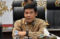 Sekretaris Komisi IV DPRD Pekanbaru, Roni Amriel SH MH (foto/tribunpku)