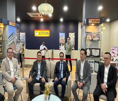 Jotun Flagship Store Pekanbaru, Konsultasi Gratis dengan Konsultan Profesional, Pilih Warna dan Produk yang Tepat