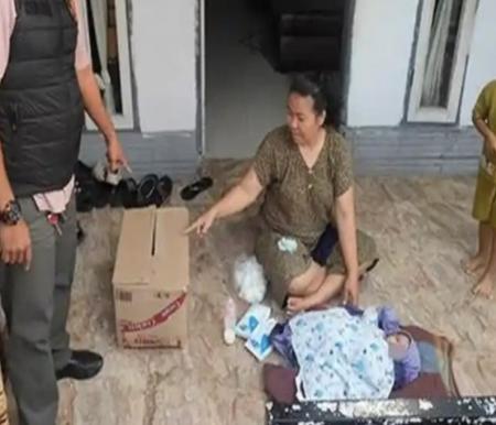 Warga Geger, Temukan Bayi Laki-laki Dibuang di Jalan Rajawali Pekanbaru