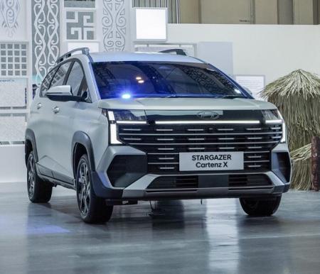Hyundai Luncurkan Stargazer Cartenz dan Cartenz X di GIIAS 2025, Harga Mulai Rp269 Juta