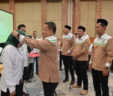 Abdul Wahid Lantik Dani Nursalam Pimpin Lembaga Kaderisasi PKB Riau