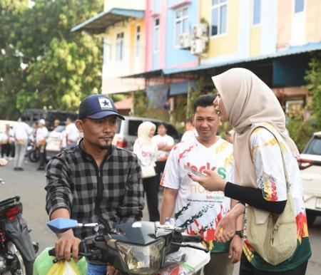 BRK Syariah Grebek Pasar Cahaya Garden Batam, Jemput Calon Nasabah Baru