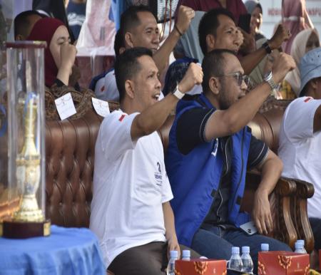 Semarakkan HUT ke-24, Demokrat Pekanbaru Gelar Turnamen Voli
