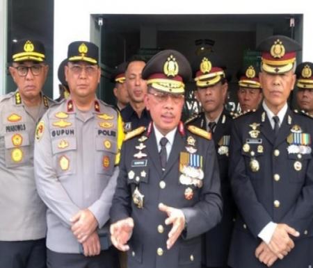 Kapolda Sumatera Barat, Irjen Suharyono ungkap Kasat Reskrim Polres Solok Selatan ditembak di wajah (foto/detik)