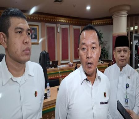 Dirreskrimsus Polda Riau, Kombes Ade terus selidiki dalang kasus SPPD fiktif Setwan DPRD Riau (foto/detik)