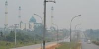 Kabut asap melanda Kabupaten Pelalawan.(foto: mcr)