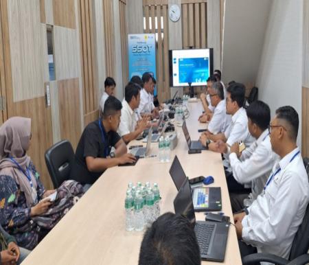 PLN dan PT Imbang Tata Alam Bahas Tumpang Susun Jalur SUTT 150 kV Selat Panjang